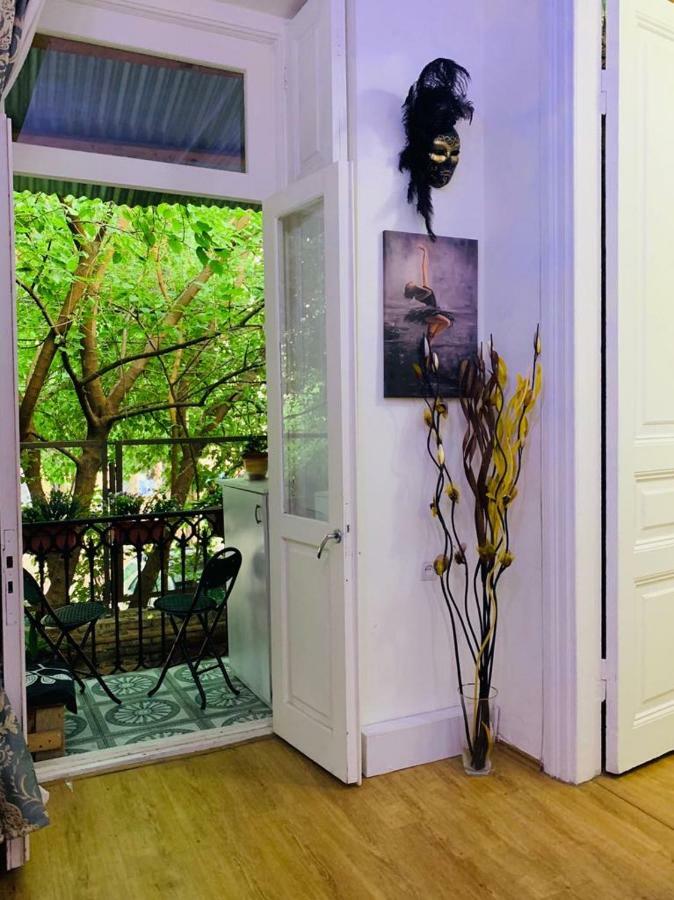 דירות טביליסי Apartament Old Yard מראה חיצוני תמונה