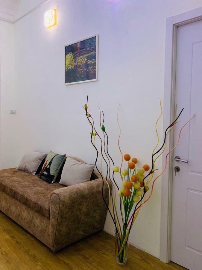 דירות טביליסי Apartament Old Yard מראה חיצוני תמונה